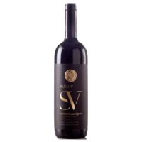 PSAGOT CAB SAUV SNGL VIN MEVUSHAL is a robust Cabernet Sauvignon hailing from the esteemed vineyards of the Judean Hills region. This wine exhibits a rich flavor profile with notes of dark berries