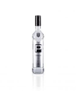 <p>PRESIDENT VODKA 1L is crafted from high-quality grains