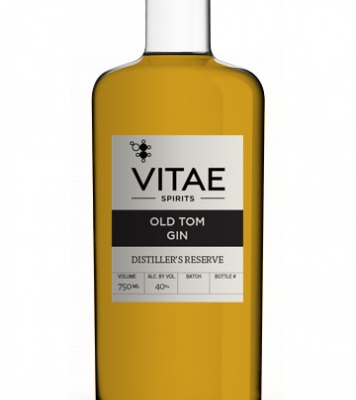 VITAE OLD TOM GIN is a refined spirit hailing from England