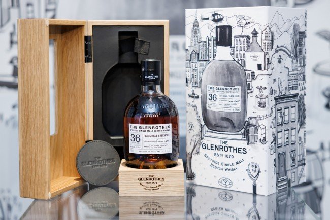GLENROTHES PLATINUM SNGL 36YR 1978 750ML GLENROTHES PLATINUM SNGL 36YR 1978 is a premium single malt whisky from the Speyside region of Scotland. This aged spirit features a complex flavor profile with notes of dried fruit