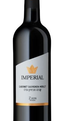 The ZION IMPERIAL CAB/MERLOT 750ML showcases a balanced flavor profile with rich notes of blackcurrant