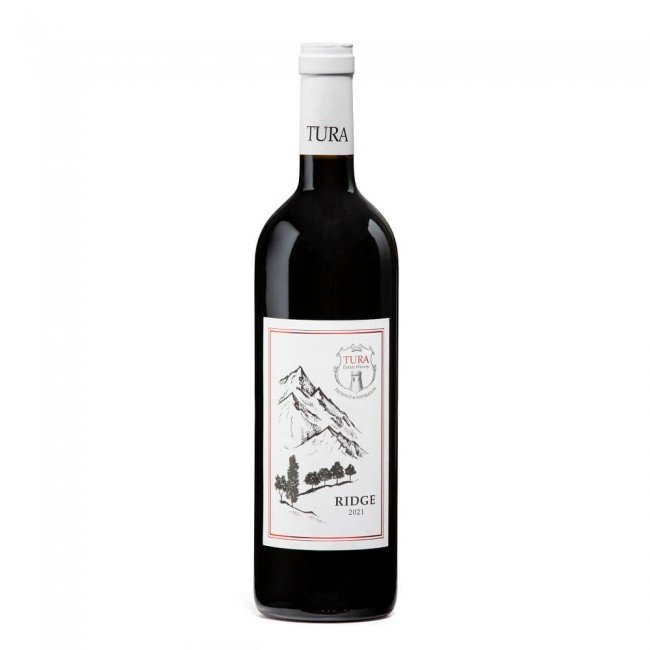 TURA RIDGE 750ML offers a balanced flavor profile characterized by notes of ripe fruits
