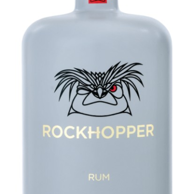 ROCKHOPPER RUM 750ML features a rich flavor profile with notes of caramel