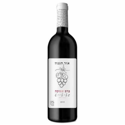 OR HAGANUZ AMUKA LIGHT 750ML features a balanced flavor profile with subtle notes of fresh herbs and floral undertones. This distinctive product hails from the Amuka region