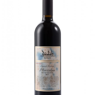 DADAH MARSELAN SPECIAL RESERVE 750ML is a distinct red wine characterized by its rich flavor profile