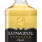 LUNAZUL REPOSADO 1L is a premium tequila with a smooth flavor profile featuring notes of agave