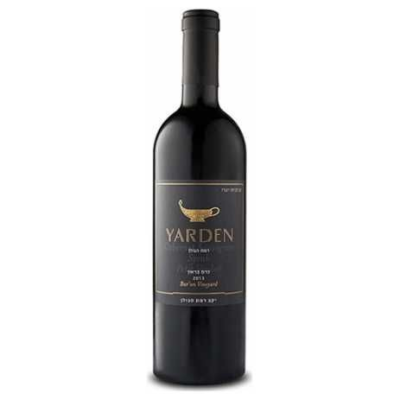 The Yarden Baron Cabernet Sauvignon is a full-bodied wine from the Golan Heights region of Israel. It features rich flavors of blackcurrant