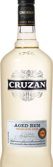 <p>CRUZAN RUM WHITE is a premium