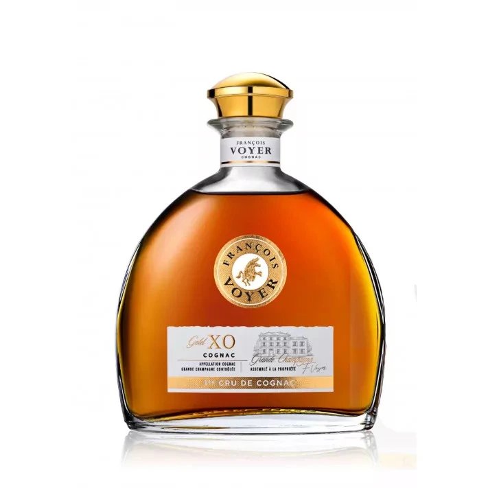 ETHIENE FRANCEIS XO COGNAC KOSHER 700ML ETHIENE FRANCEIS XO COGNAC is a premium Kosher cognac originating from the renowned regions of France. This expression boasts a rich flavor profile characterized by notes of dried fruits