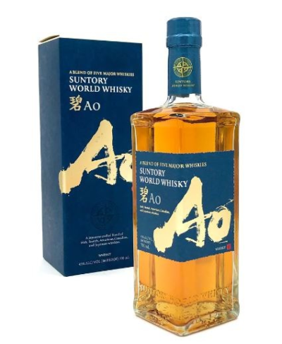 SUNTORY WHISKY WORLD AO is a blended whisky that showcases a harmonious balance of flavors