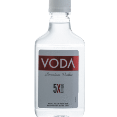 VODA VODKA 200ML offers a crisp