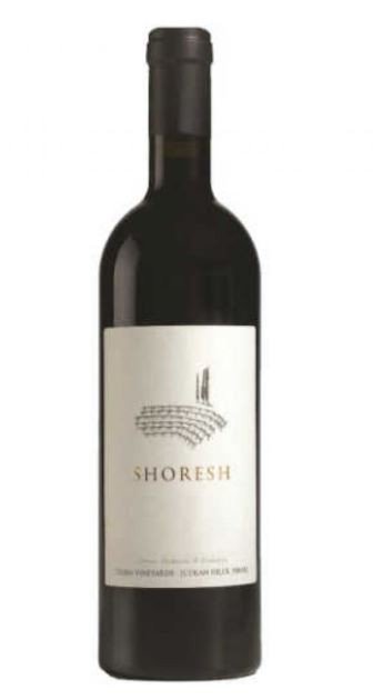 TZORA SHORESH BLEND RED 750ML offers a rich flavor profile with notes of dark berries