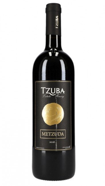 TZUBA METZUDA 750ML is a wine hailing from the picturesque vineyards of the Judean Hills in Israel. Known for its balanced flavor profile
