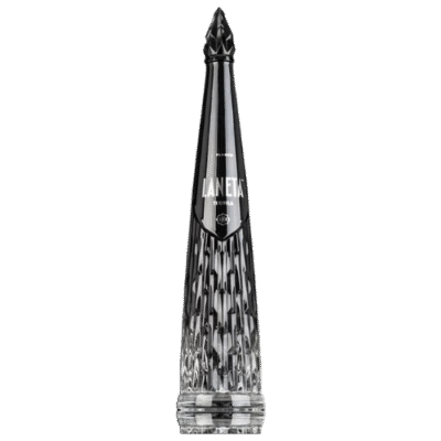 LANETA TEQUILA ANEJO is a premium tequila that offers a rich flavor profile characterized by notes of caramel
