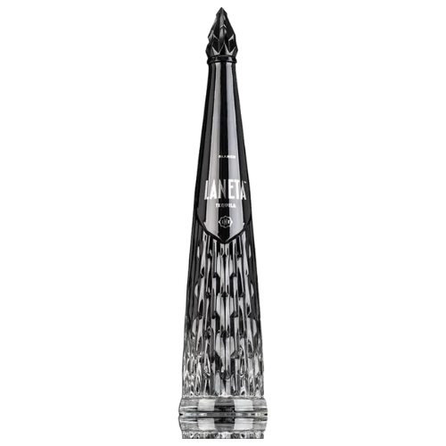 LANETA TEQUILA ANEJO is a premium tequila that offers a rich flavor profile characterized by notes of caramel