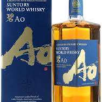 SUNTORY WHISKY WORLD AO is a blended whisky that showcases a harmonious balance of flavors