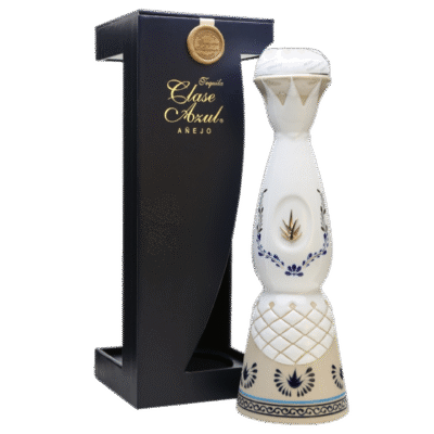 <p>CLASE AZUL ANEJO is a premium tequila from the region of Los Altos