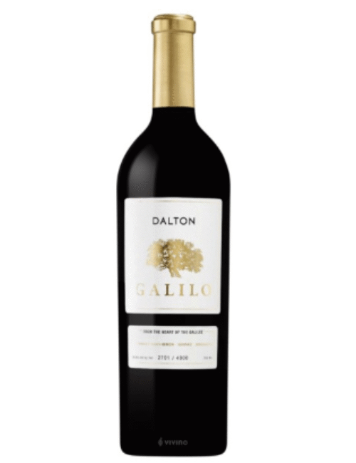 <p>DALTON GALILO 750ML is a wine that showcases a balanced blend of fruitiness and acidity