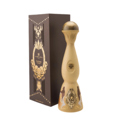 CLASE AZUL DIA DE LOS MUERTOS 2024 1L is a premium tequila that embodies the rich flavors of Jalisco