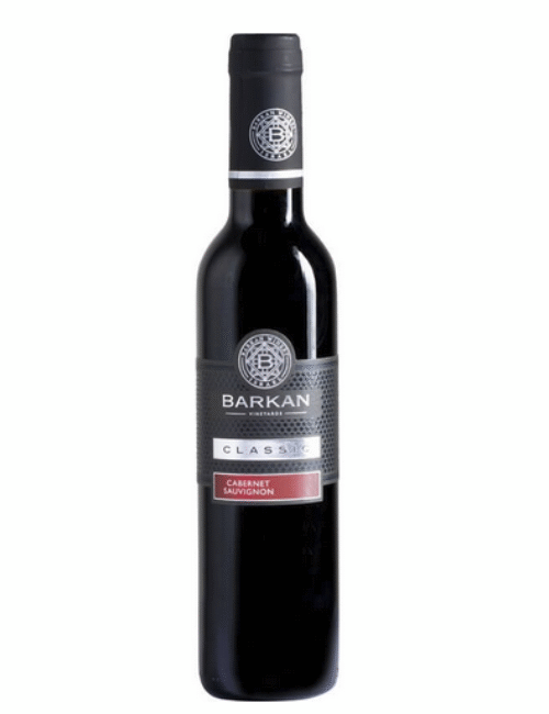 The BARKAN CLASSIC CAB SAUV 375ML is a Cabernet Sauvignon hailing from Israel's diverse wine region. This wine features a balanced flavor profile with notes of dark berries