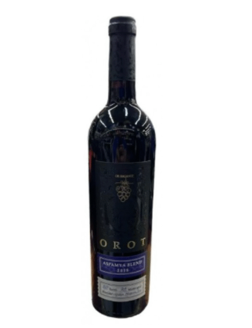 OR HAGANUZ OROT ASPAMYA RED BLEND is a distinguished wine sourced from the esteemed vineyards of Israel's Upper Galilee region. This blend showcases a rich and complex flavor profile with notes of dark fruits