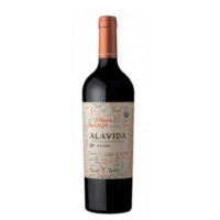 ALAVIDA MALBEC ORGANIC 750ML is a premium wine hailing from the renowned Mendoza region of Argentina