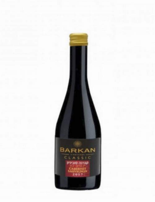 The BARKAN CLASSIC CAB SAUV 187ML is a well-balanced red wine originating from the renowned vineyards of Israel. This Cabernet Sauvignon exhibits a flavor profile characterized by notes of blackcurrant