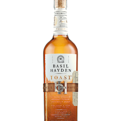 Basil Hayden Toast is a premium bourbon whiskey produced in the heart of Kentucky. It features a unique flavor profile characterized by notes of toasted oak