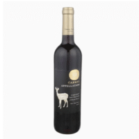 The CARMEL APPELLATION CAB SAUV 750ML offers a bold flavor profile characterized by rich notes of dark berries