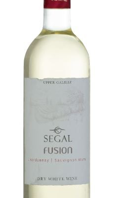 SEGALS FUSION WHITE 750ML is a crisp and refreshing white wine from the renowned vineyards of Israel. It features a harmonious blend of tropical fruits and citrus notes