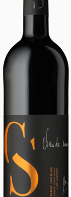 The DOM SEROR CAB SAUV 750ML is a robust Cabernet Sauvignon characterized by notes of blackcurrant